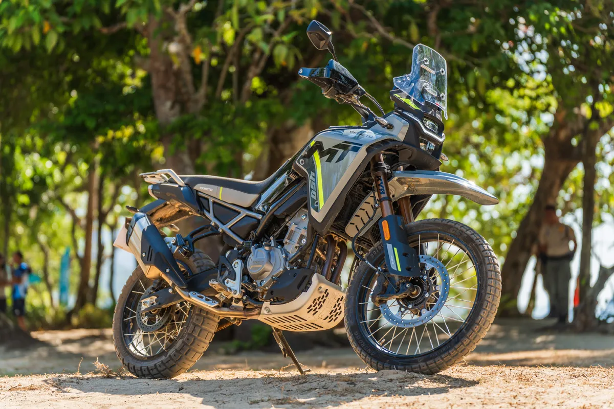 CFMoto 450 MT